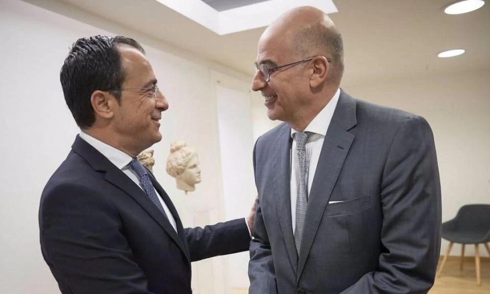 Επικοινωνία Δένδια-Χριστοδουλίδη για Κυπριακό-Ανατολική Μεσόγειο